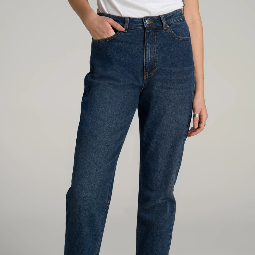 American Tall High Rise Relaxed Tapered Tall Women's Jeans in Faded Dark Indigo